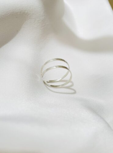 Bague en argent double striée